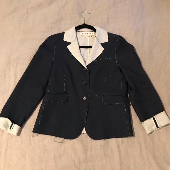 Marni deconstructed jacket. Awesome piece. Size 4 - Picture 6 of 6